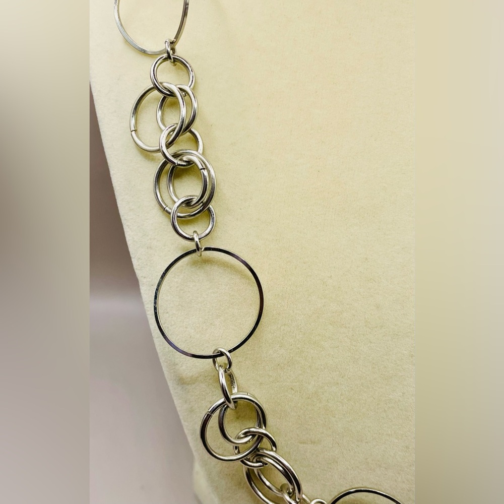 23 Inch Interlocking Circle Modern Statement Neck… - image 3